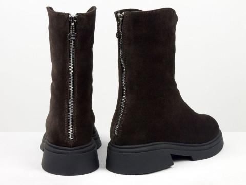 Жіночі черевики з натуральної замші шоколадного кольору Gino Figini